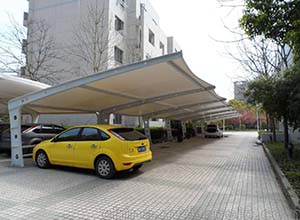 <font color='red'>膜結(jié)構(gòu)車棚</font>制作有哪些注意事項？