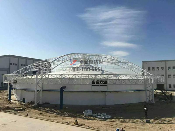 孝感污水廠<font color='red'>污水池膜結(jié)構(gòu)</font>設(shè)計(jì)施工【案例圖片】