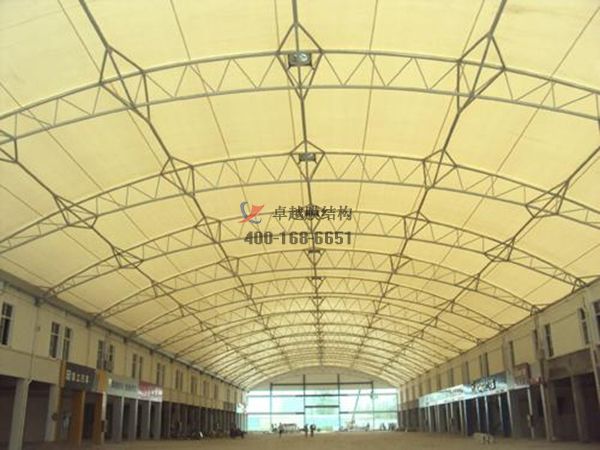 滁州學院市膜結構商場頂蓋【生產(chǎn)廠家】滁州學院市步行街入口大門膜結構遮陽棚公司