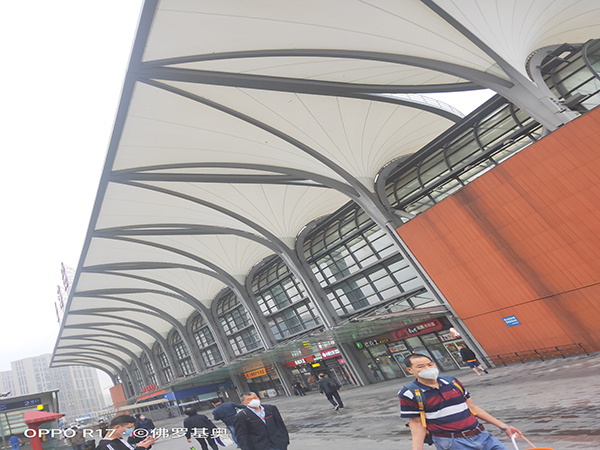 【PTFE膜結(jié)構(gòu)】上?；疖囌灸そY(jié)構(gòu)頂蓋