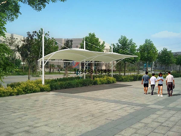 揚州市充電站膜結(jié)構遮陽棚【生產(chǎn)銷售】 　　