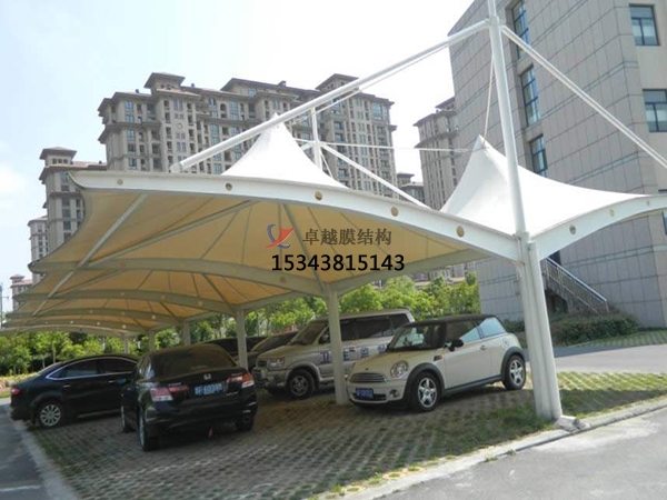 長武<font color='red'>膜結(jié)構(gòu)停車棚</font>【生產(chǎn)銷售】遮陽棚雨棚