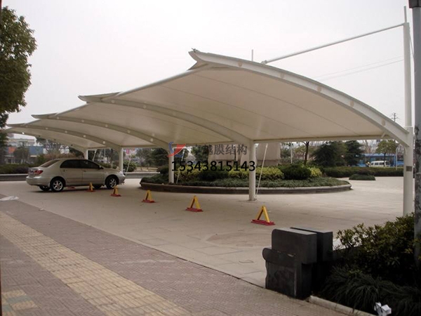 隴縣<font color='red'>膜結(jié)構(gòu)停車棚</font>【生產(chǎn)銷售】