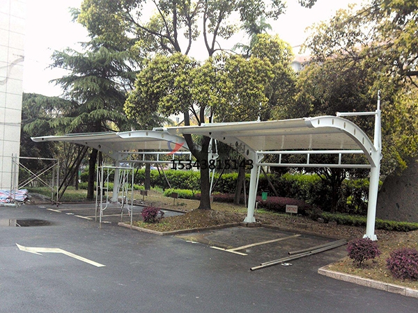 眉縣<font color='red'>膜結(jié)構(gòu)停車棚</font>【生產(chǎn)銷售】