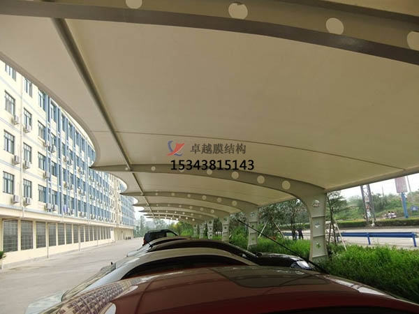 嘉魚<font color='red'>膜結(jié)構(gòu)停車棚</font>【雨棚遮陽棚生產(chǎn)安裝】
