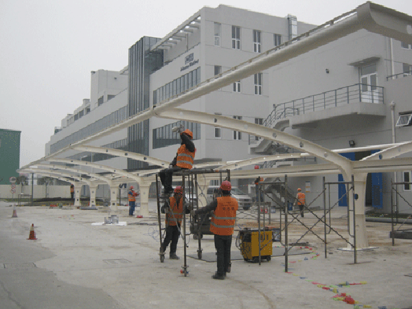 漢川<font color='red'>膜結構停車棚</font>【雨棚遮陽棚生產(chǎn)安裝】