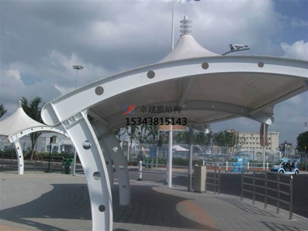 肅南裕<font color='red'>膜結(jié)構(gòu)停車棚</font>【設(shè)計(jì)生產(chǎn)安裝】