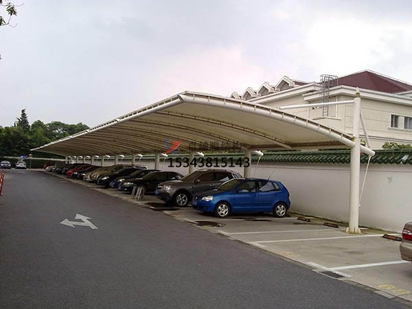 米林<font color='red'>膜結(jié)構停車棚</font>【遮陽棚廠家】