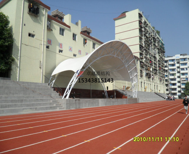  膜結(jié)構(gòu)看臺都是什么材質(zhì)的？