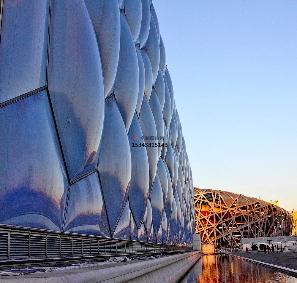 膜結(jié)構(gòu)立面，讓建筑更柔軟！