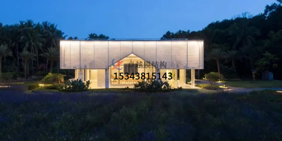 融新于舊，與時(shí)并進(jìn)---<font color='red'>張拉膜結(jié)構(gòu)</font>