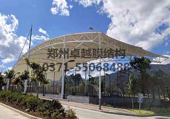 鶴壁張拉膜籃球場遮陽棚生產(chǎn)廠家設(shè)計施工【鶴壁職業(yè)技術(shù)學(xué)院張拉膜籃球場遮陽棚】等項目